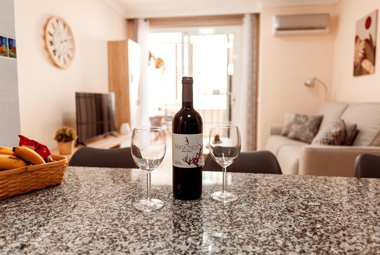 Apto Ache, Acogedor Apartamento De 66 M Con Terraza, Aire Acondicionado Y Parking Privado Gratuito Los Abrigos Esterno foto